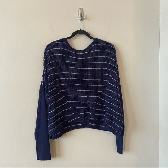 Urban Outfitters-Stripped Dolman Sleeve Lightweight Pullover (size:Large) - Picture 3 of 8